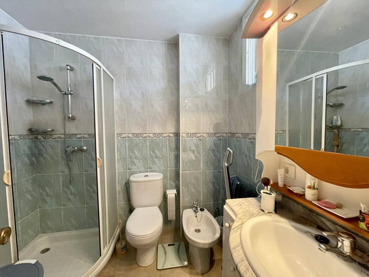 Apartamento para venda em Mogan com piscina garagem - 130 000 € (Ref: 9610337)