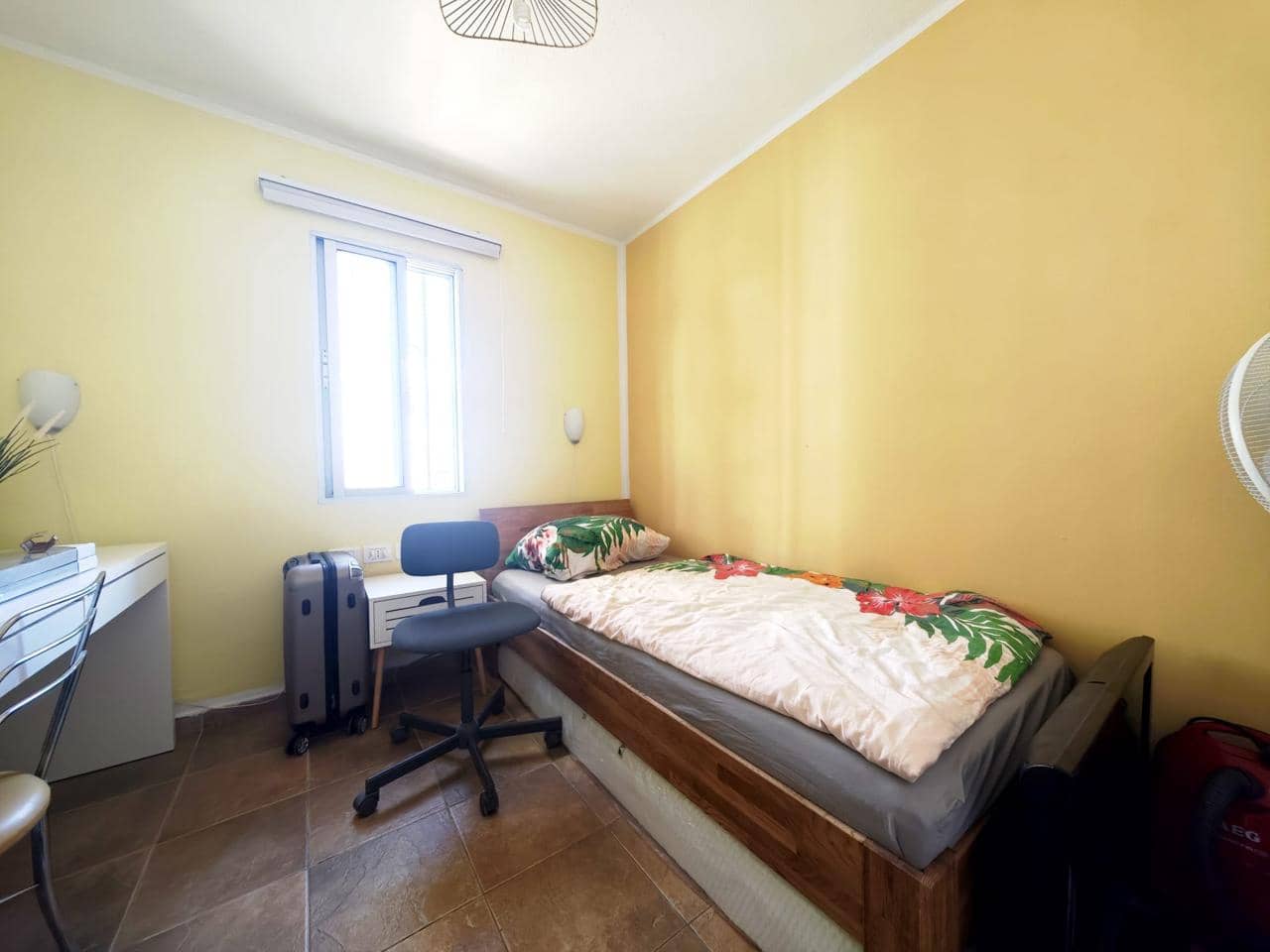 2 Zimmer Wohnung zu vermieten in San Agustin mit Pool - 1.600 € (Ref: 9618674)