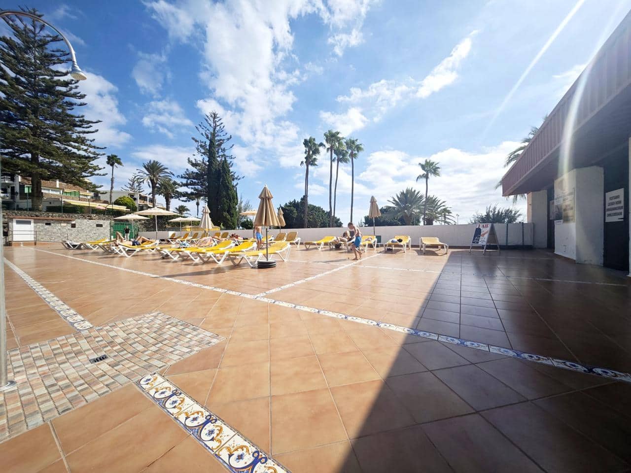 2 Zimmer Wohnung zu vermieten in San Agustin mit Pool - 1.600 € (Ref: 9618674)