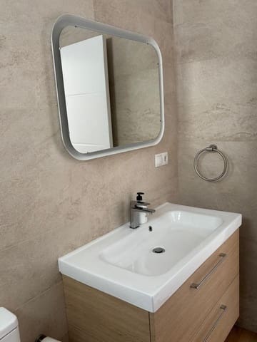 Apartamento para arrendar em San Agustín, San Bartolomé de Tirajana com piscina - 900 € (Ref: 9653173)