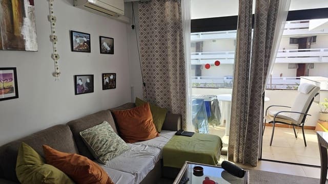 1 bedroom Flat for rent in Playa del Inglés, San Bartolomé de Tirajana with pool - € 1,100 (Ref: 9656687)