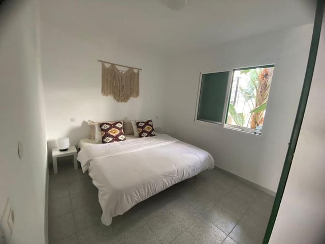 1 bedroom Flat for rent in Sonneland, San Bartolomé de Tirajana with pool garage - € 1,000 (Ref: 9684254)