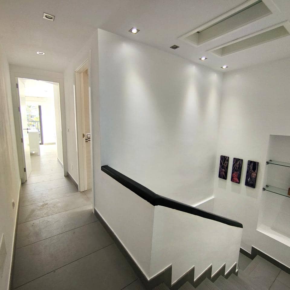 3 camera da letto Villa da affittare in San Agustin con piscina garage - 3.200 € (Rif: 9684255)