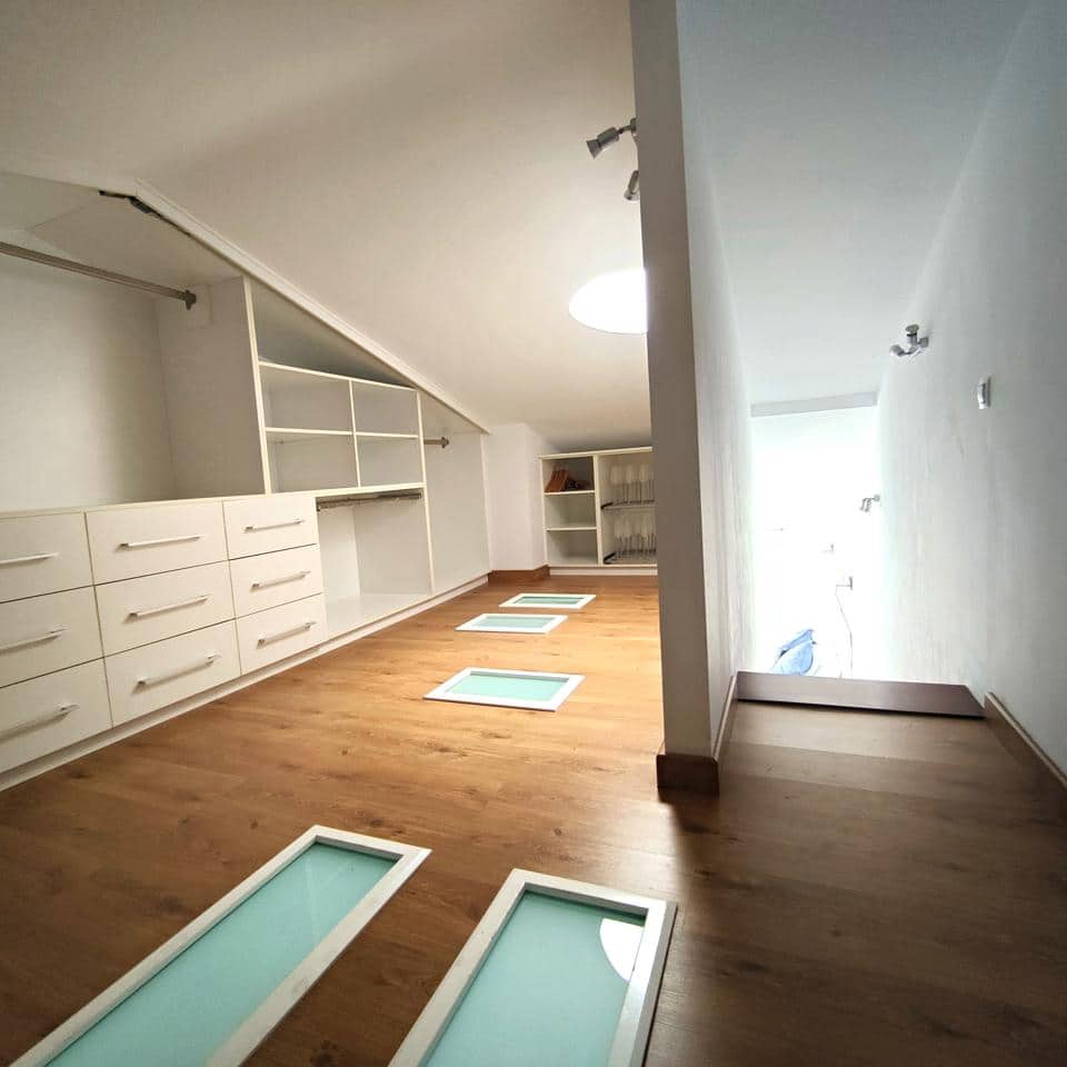 3 camera da letto Villa da affittare in San Agustin con piscina garage - 3.200 € (Rif: 9684255)