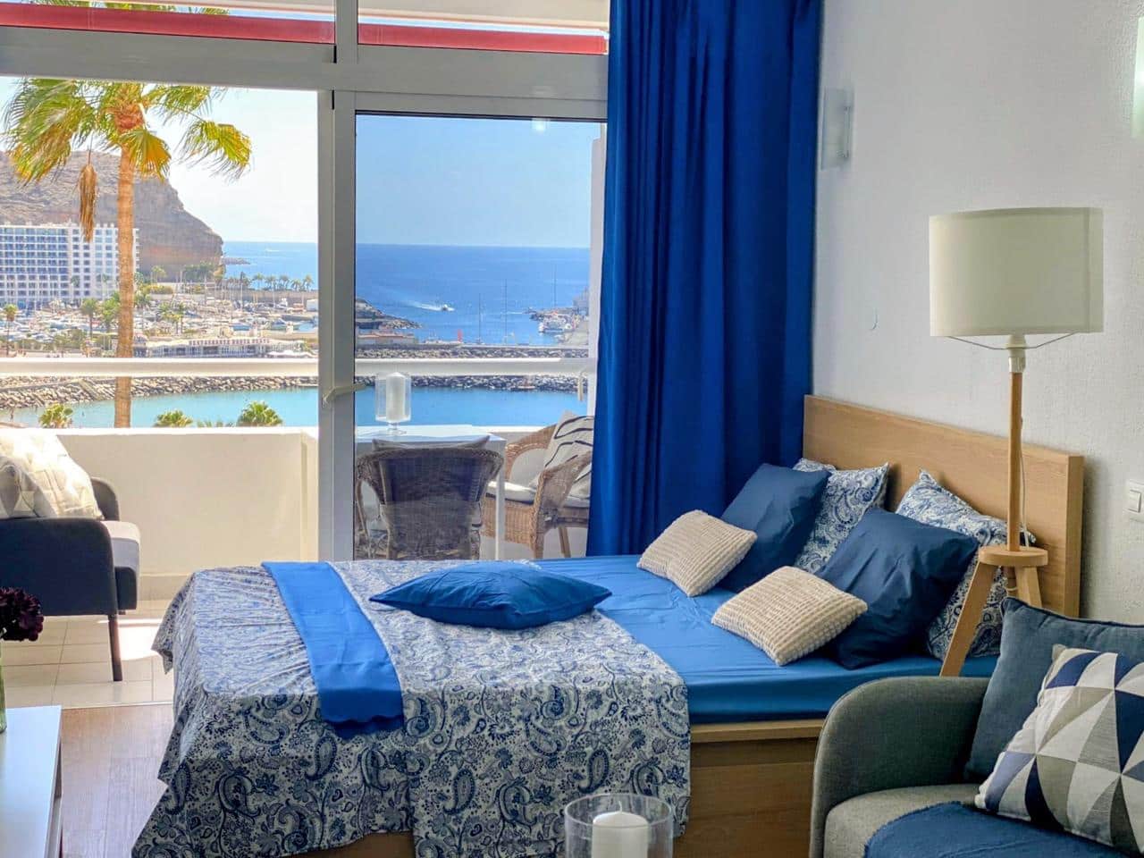 Flat for rent in Puerto Rico with pool - € 950 (Ref: 9687616)