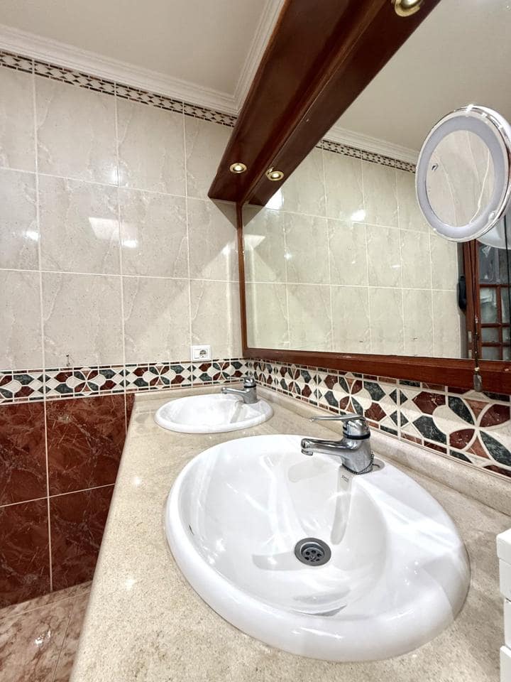 6 camera da letto Villa in vendita in Las Palmas de Gran Canaria con garage - 495.000 € (Rif: 9706044)