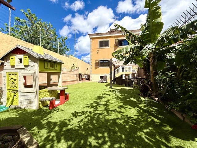 6 Zimmer Villa zu verkaufen in Las Mesas - El Toscón, Las Palmas de Gran Canaria mit Garage - 495.000 € (Ref: 9706044)