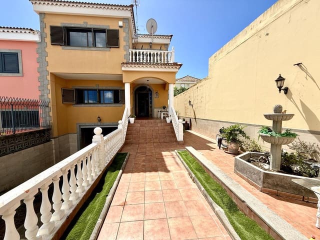 6 Zimmer Villa zu verkaufen in Las Mesas - El Toscón, Las Palmas de Gran Canaria mit Garage - 495.000 € (Ref: 9706044)