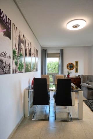 Appartement de 3 chambres à louer à Vecindario, Santa Lucía de Tirajana avec garage - 1 300 € (Ref: 9713851)