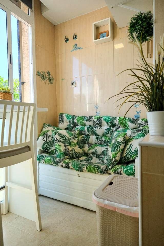 Appartement de 3 chambres à louer à Vecindario avec garage - 1 300 € (Ref: 9713851)