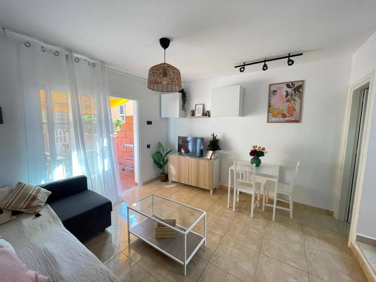 1 bedroom Flat for rent in San Agustin with pool - € 1,300 (Ref: 9715448)