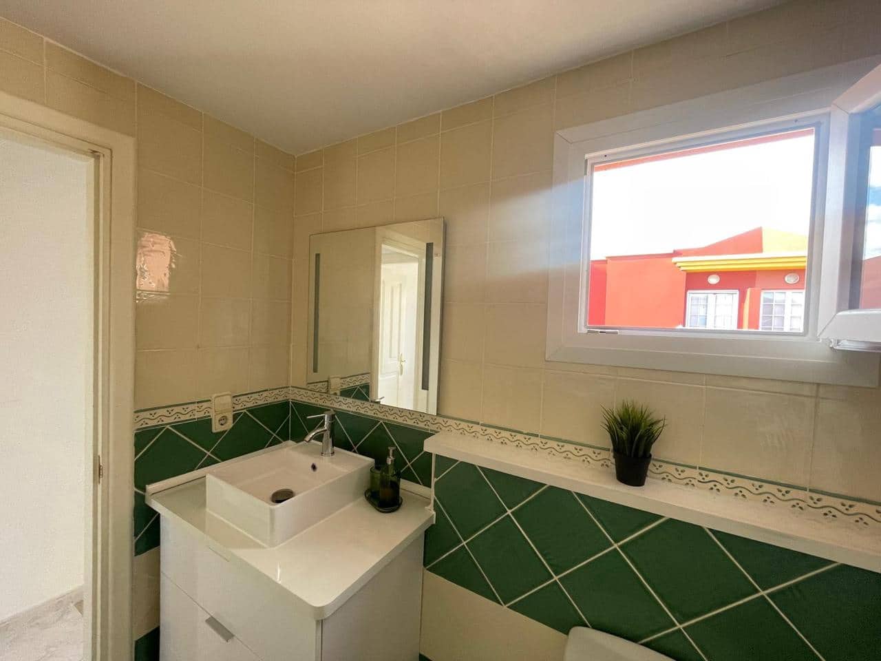 1 bedroom Flat for rent in San Agustin with pool - € 1,300 (Ref: 9715448)