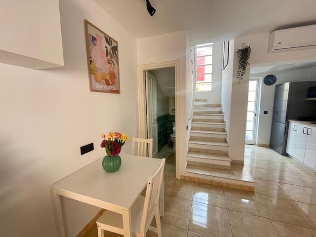 1 bedroom Flat for rent in San Agustín, San Bartolomé de Tirajana with pool - € 1,300 (Ref: 9715448)