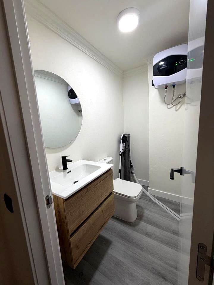 3 quarto Apartamento para arrendar em San Fernando - 1 450 € (Ref: 9730618)