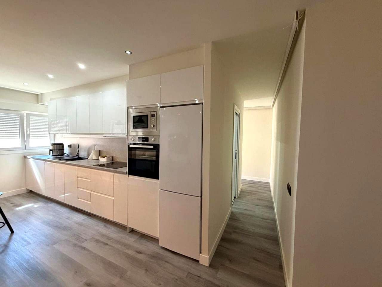 3 quarto Apartamento para arrendar em San Fernando - 1 450 € (Ref: 9730618)