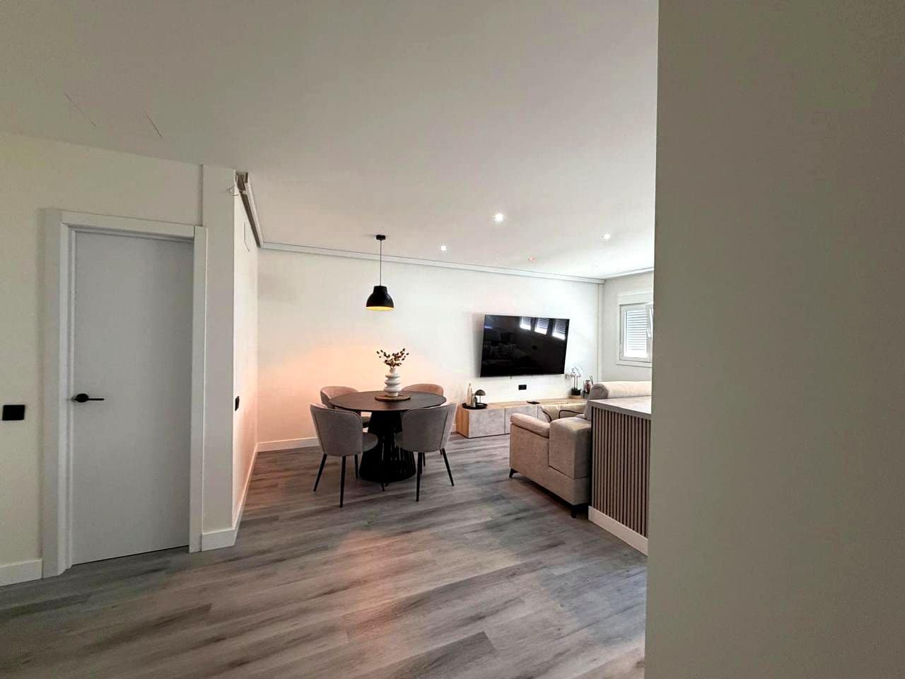 3 quarto Apartamento para arrendar em San Fernando - 1 450 € (Ref: 9730618)