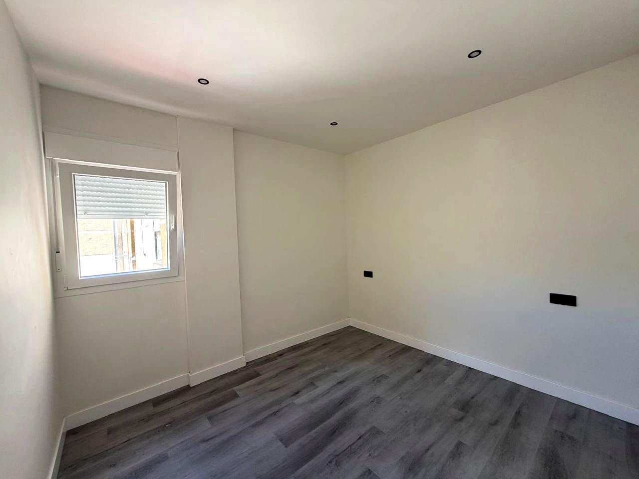 3 quarto Apartamento para arrendar em San Fernando - 1 450 € (Ref: 9730618)