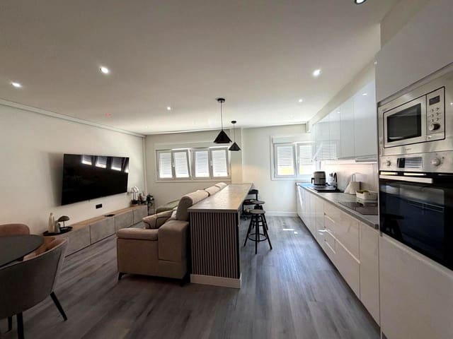 3 quarto Apartamento para arrendar em San Fernando, Moya - 1 450 € (Ref: 9730618)