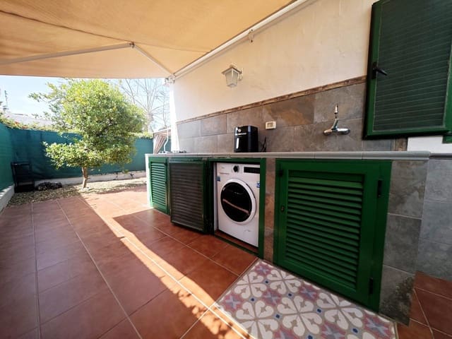 2 makuuhuone Bungalow vuokrattavana paikassa Maspalomas, San Bartolomé de Tirajana mukana uima-altaan - 1 500 € (Ref: 9747368)