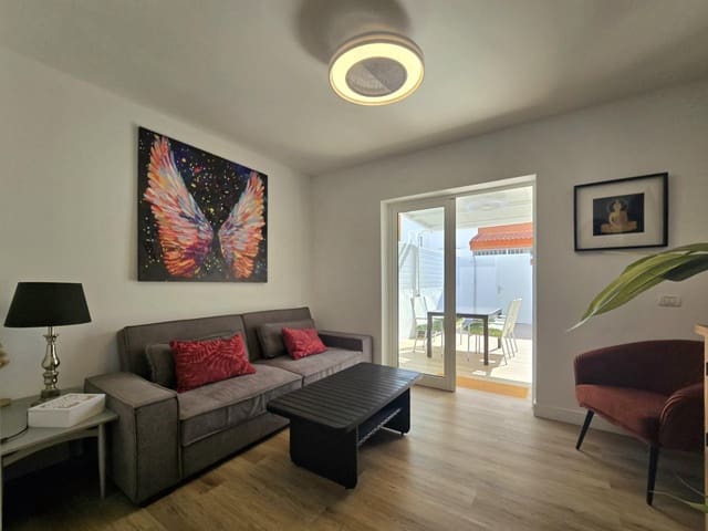 2 makuuhuone Asunto vuokrattavana paikassa Sonneland, San Bartolomé de Tirajana mukana uima-altaan - 1 500 € (Ref: 9756670)