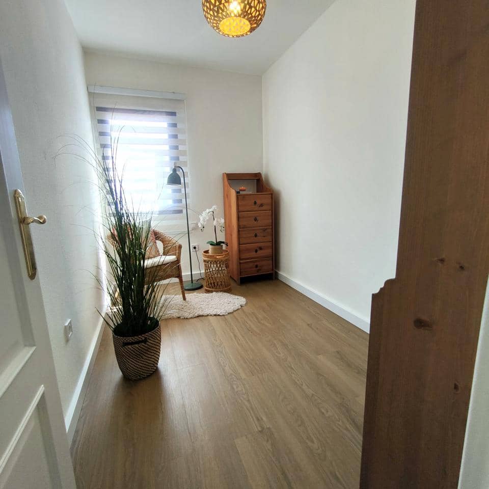 2 soverom Leilighet til leie i Arinaga med garasje - € 1 700 (Ref: 9769941)