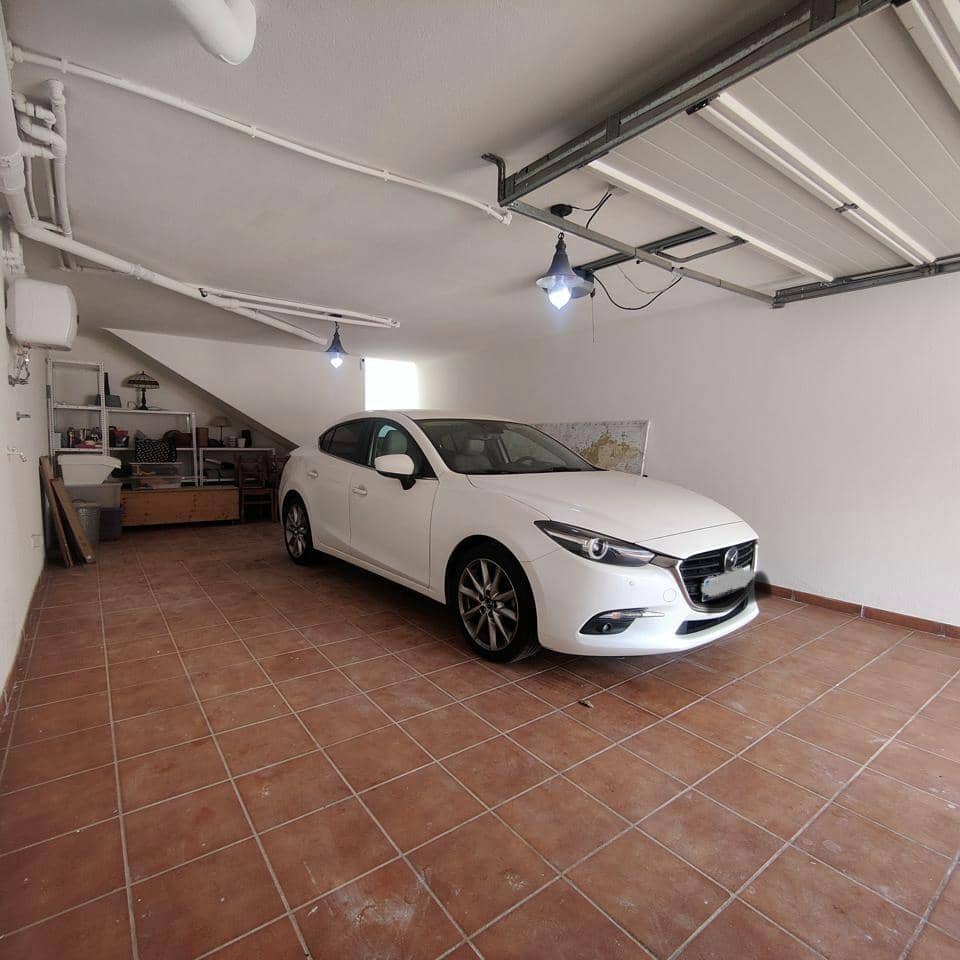 2 soverom Leilighet til leie i Arinaga med garasje - € 1 700 (Ref: 9769941)