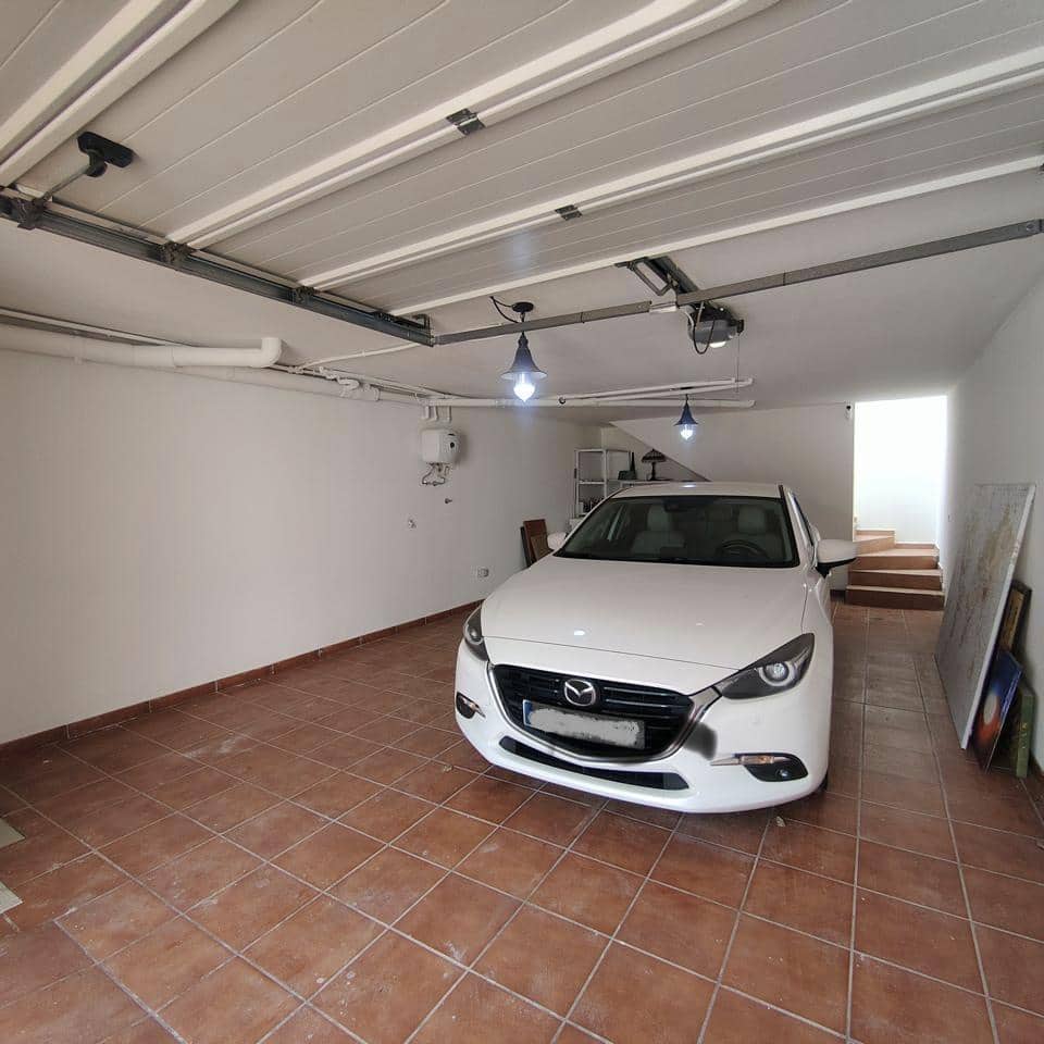 2 soverom Leilighet til leie i Arinaga med garasje - € 1 700 (Ref: 9769941)