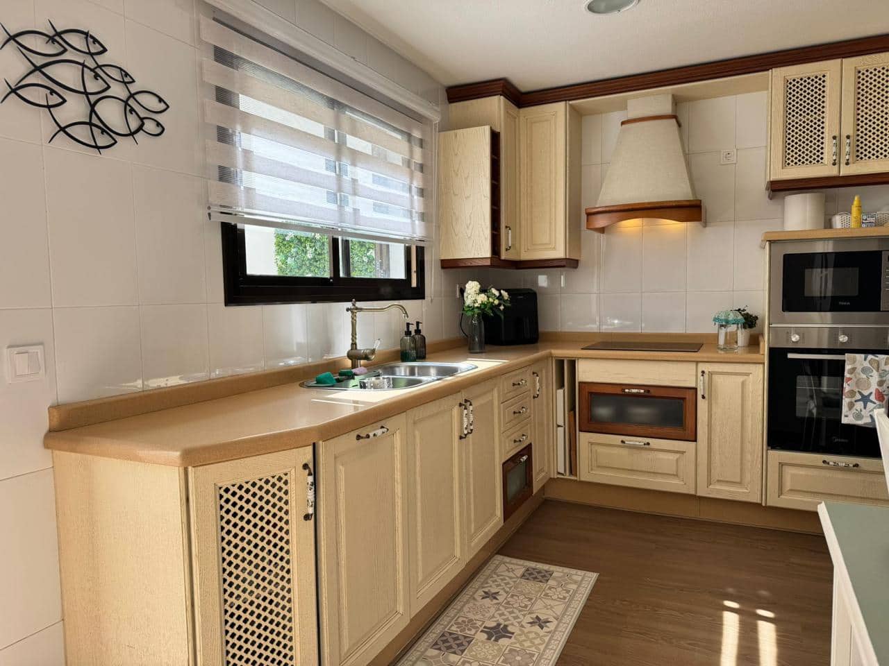 2 bedroom Flat for rent in Arinaga with garage - € 1,700 (Ref: 9769941)