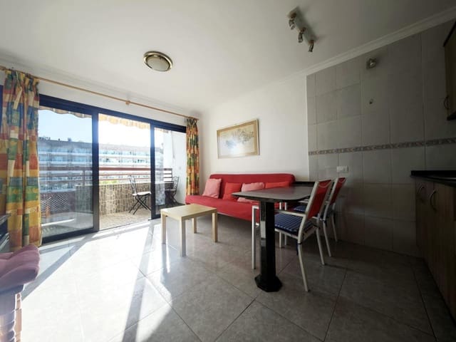 1 soveværelse Lejlighed til leje i Playa del Inglés, San Bartolomé de Tirajana med swimmingpool garage - € 1.350 (Ref: 9770109)