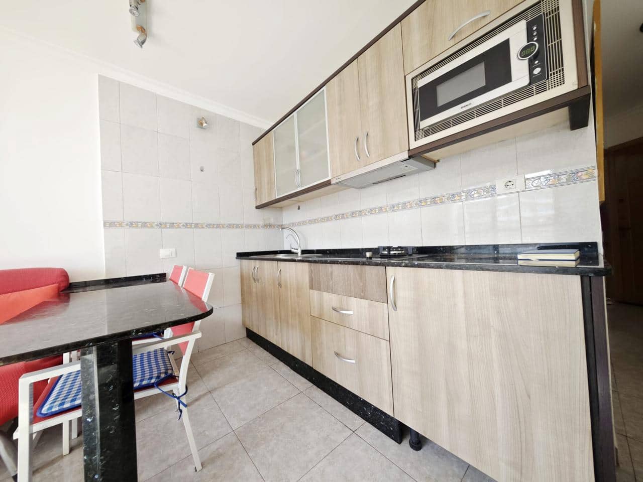 1 soveværelse Lejlighed til leje i Playa del Ingles med swimmingpool garage - € 1.350 (Ref: 9770109)