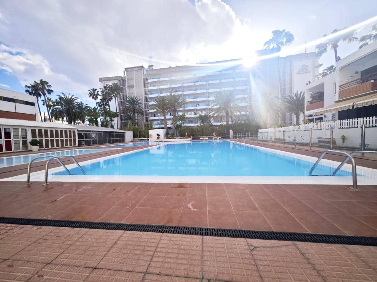 1 soveværelse Lejlighed til leje i Playa del Ingles med swimmingpool garage - € 1.350 (Ref: 9770109)
