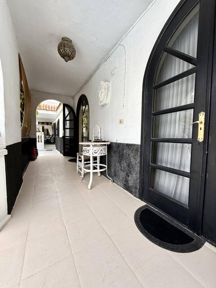 3 bedroom Villa for sale in Mogan with pool garage - € 650,000 (Ref: 9772438)