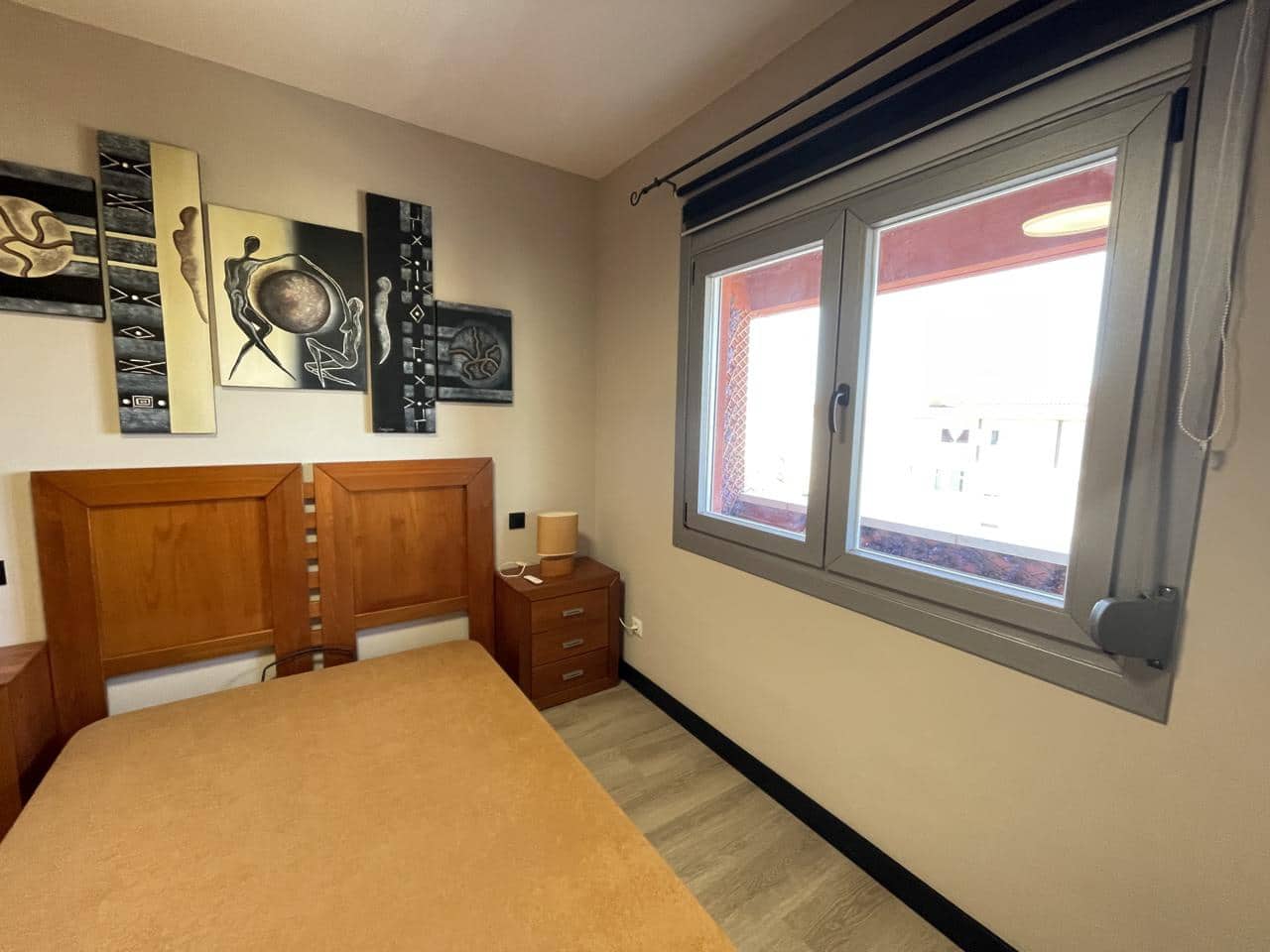 2 sypialnia Mieszkanie do wynajęcia w Vecindario z garażem - 950 € (Ref: 9775884)