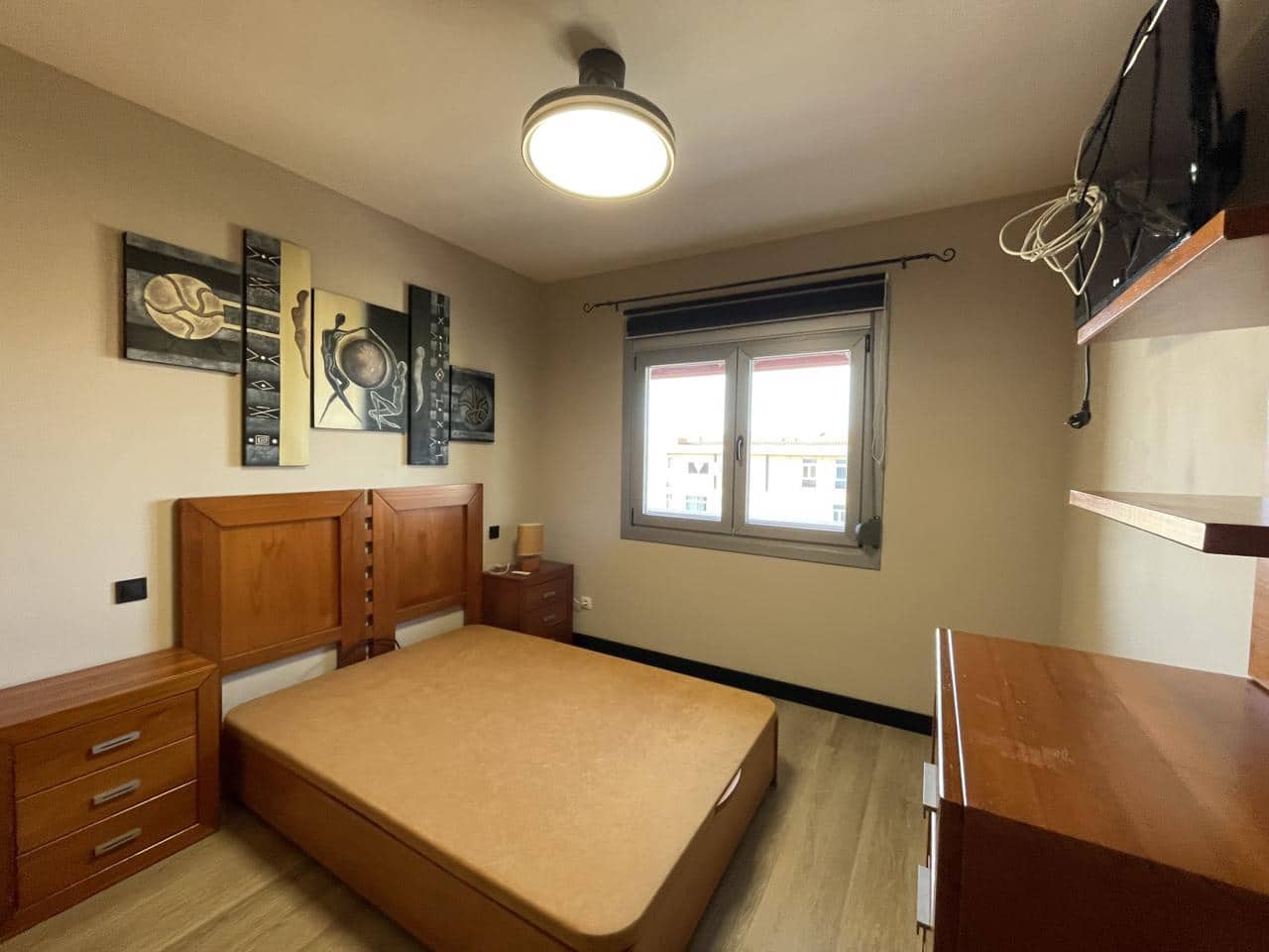 2 sypialnia Mieszkanie do wynajęcia w Vecindario z garażem - 950 € (Ref: 9775884)