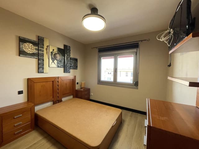 2 sypialnia Mieszkanie do wynajęcia w Vecindario, Santa Lucía de Tirajana z garażem - 950 € (Ref: 9775884)