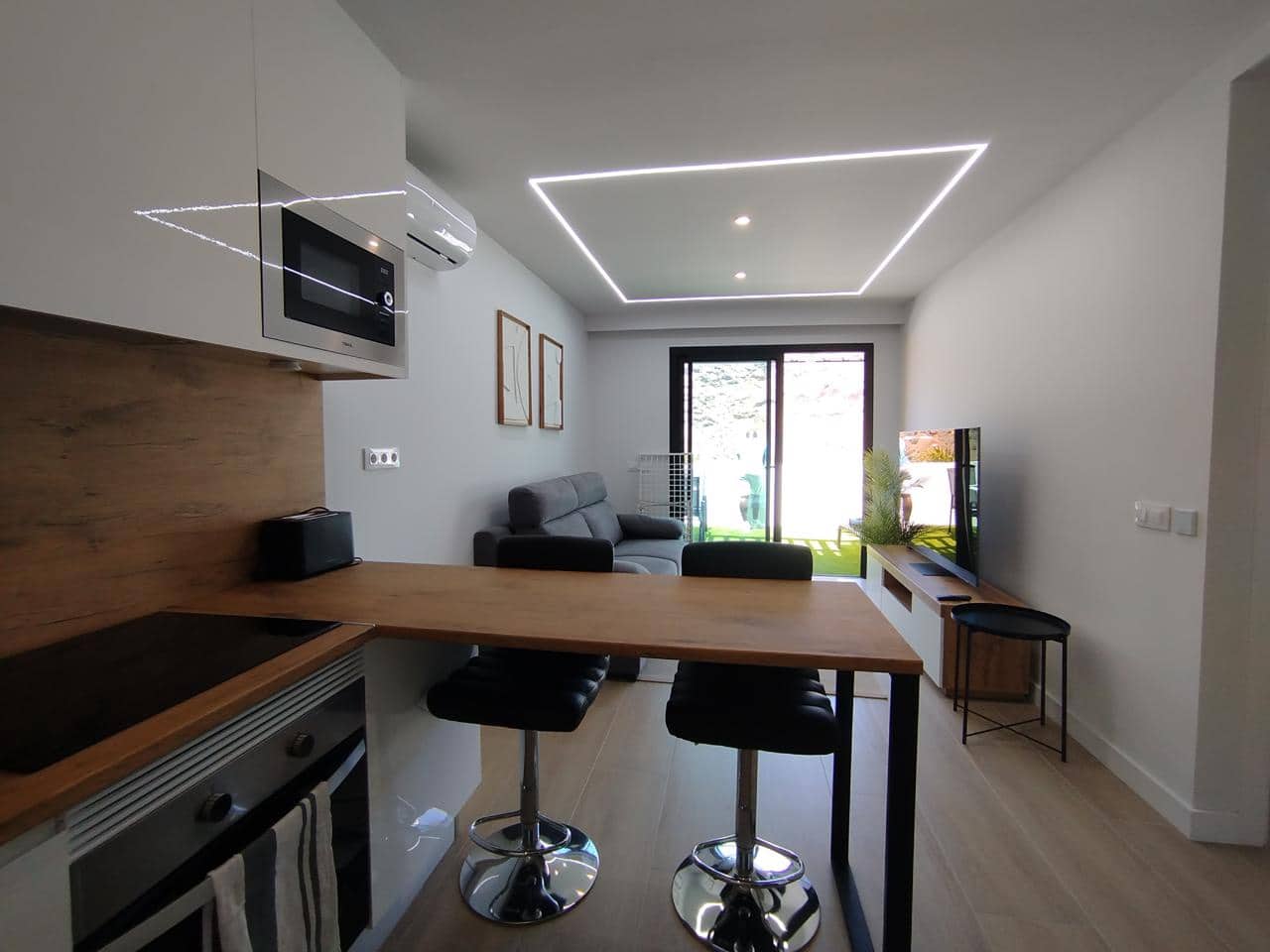 1 bedroom Flat for rent in Puerto Rico with pool - € 1,650 (Ref: 9782243)