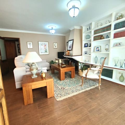 3 sypialnia Willa do wynajęcia w Valsequillo z basenem - 1 400 € (Ref: 9782244)