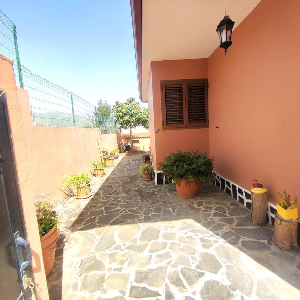 3 sypialnia Willa do wynajęcia w Valsequillo z basenem - 1 400 € (Ref: 9782244)