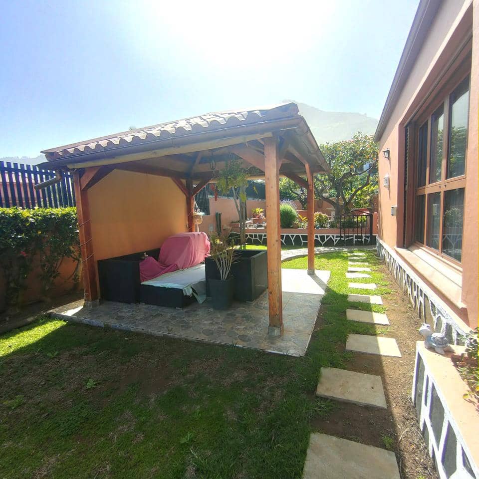 3 sypialnia Willa do wynajęcia w Valsequillo z basenem - 1 400 € (Ref: 9782244)