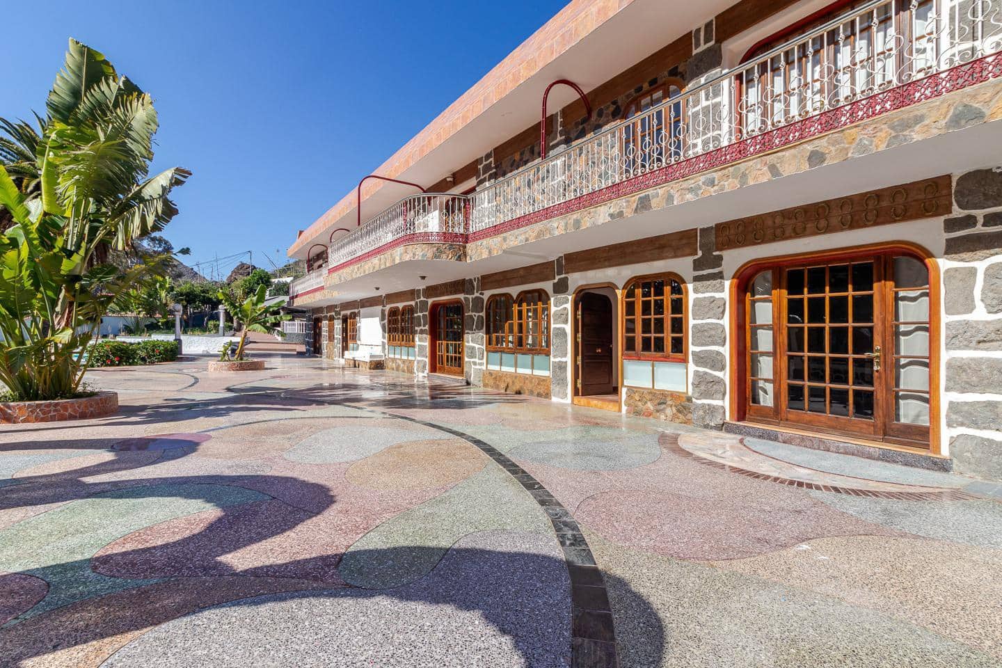 15 quarto Moradia para venda em Mogan com piscina garagem - 2 800 000 € (Ref: 9801016)