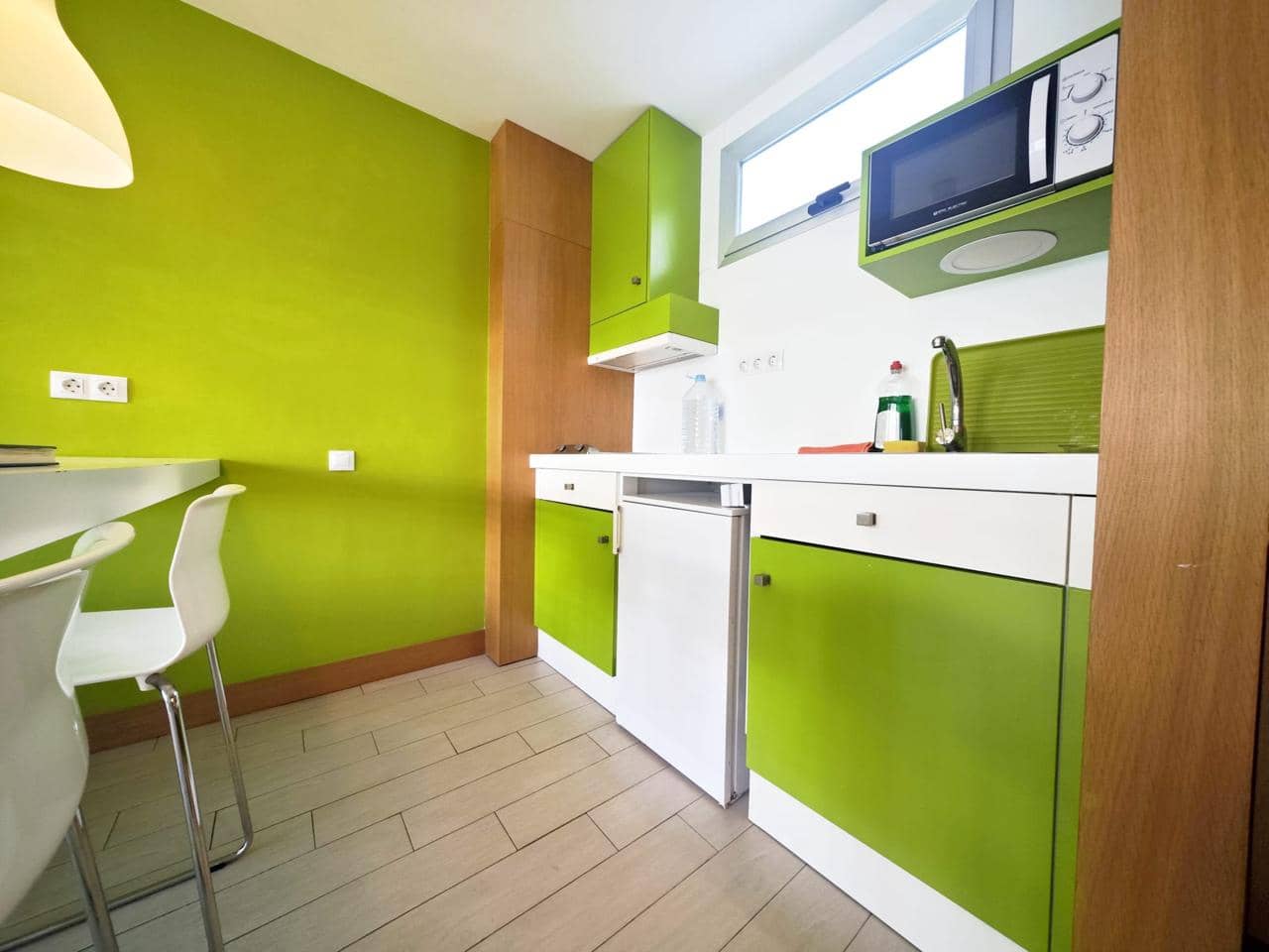 1 slaapkamer Flat te huur in Playa del Ingles met zwembad - € 1.400 (Ref: 9807129)