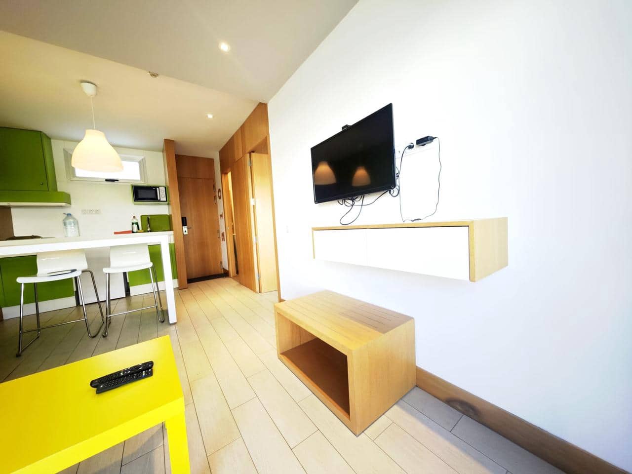 1 slaapkamer Flat te huur in Playa del Ingles met zwembad - € 1.400 (Ref: 9807129)