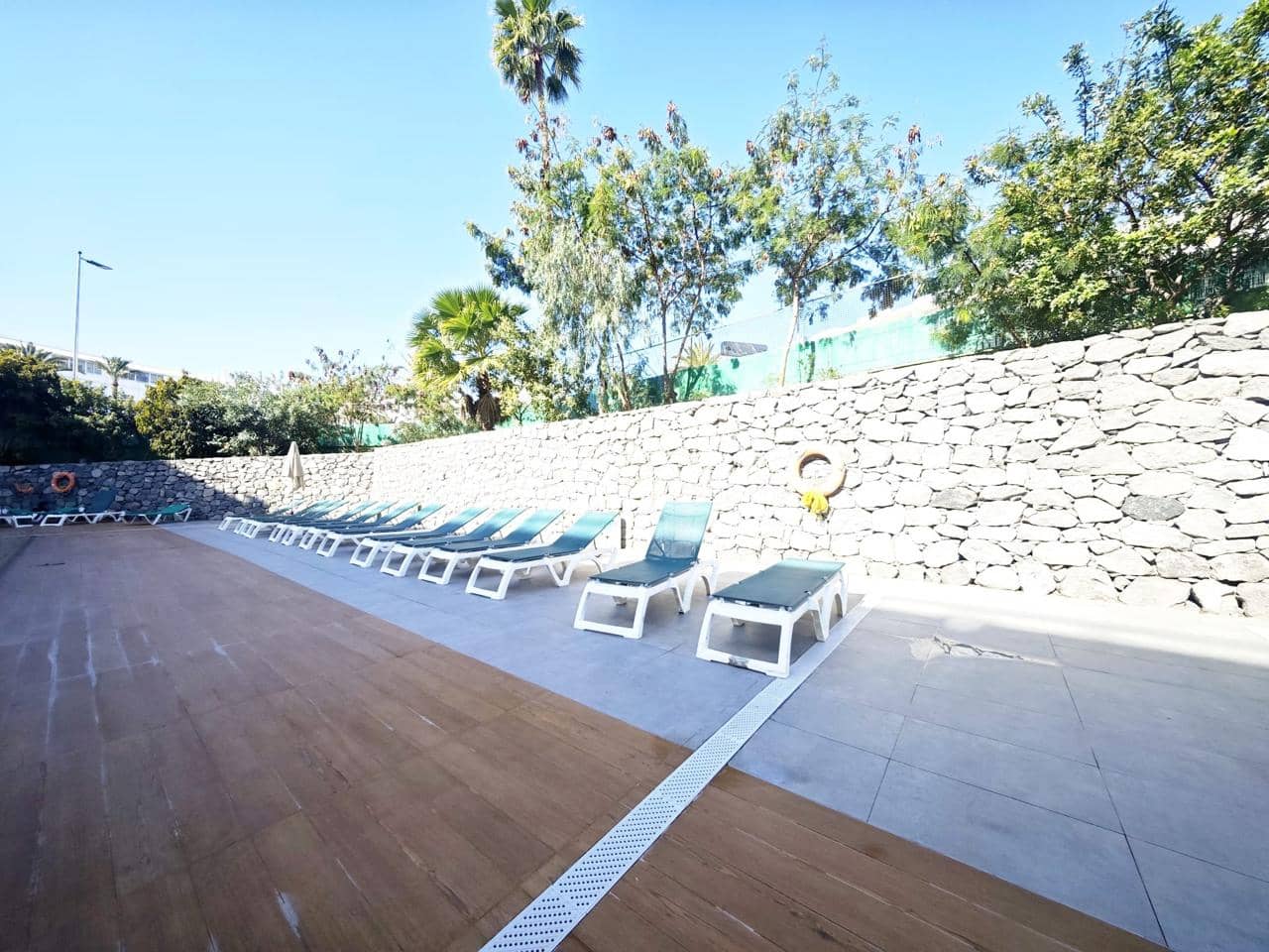 1 slaapkamer Flat te huur in Playa del Ingles met zwembad - € 1.400 (Ref: 9807129)