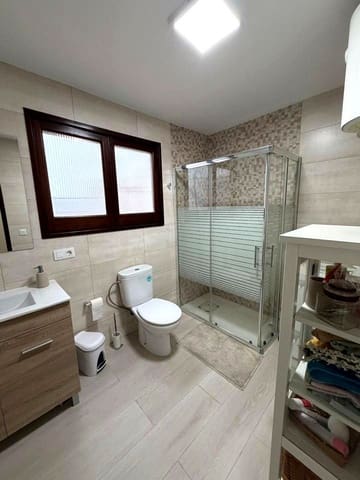 3 soverom Leilighet til leie i Guanarteme, Las Palmas de Gran Canaria - € 1 100 (Ref: 9823871)