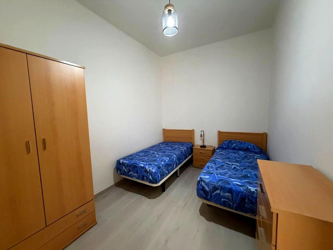 3 soverom Leilighet til leie i Las Palmas de Gran Canaria - € 1 100 (Ref: 9823871)