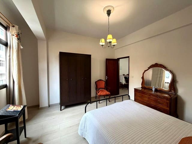 3 soverom Leilighet til leie i Guanarteme, Las Palmas de Gran Canaria - € 1 100 (Ref: 9823871)