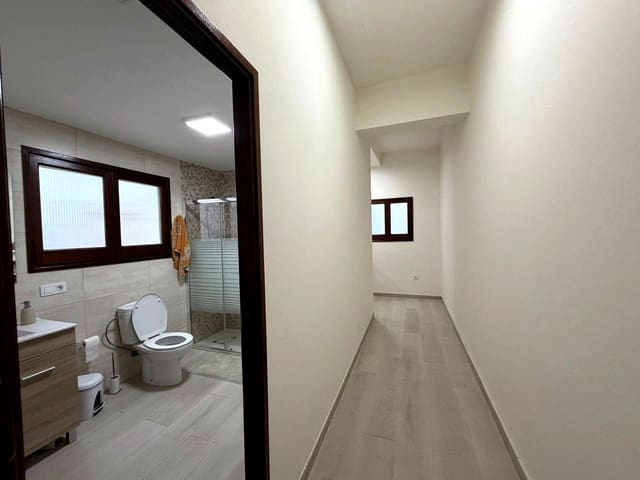 3 soverom Leilighet til leie i Guanarteme, Las Palmas de Gran Canaria - € 1 100 (Ref: 9823871)