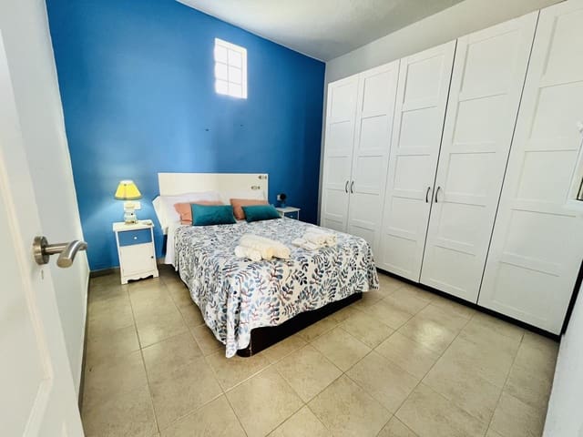 Chalet de 2 habitaciones en Juan Grande, San Bartolomé de Tirajana en alquiler - 1.270 € (Ref: 9824023)