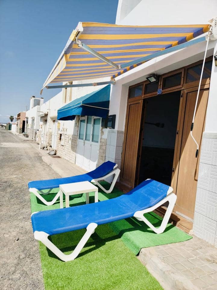 Chalet de 2 habitaciones en Juan Grande en alquiler - 1.270 € (Ref: 9824023)