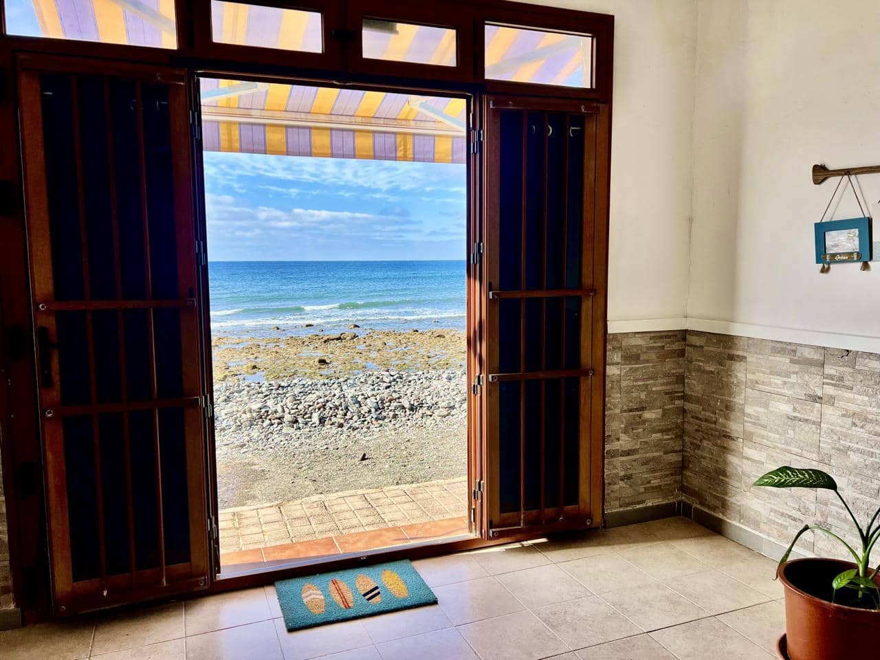 Chalet de 2 habitaciones en Juan Grande en alquiler - 1.270 € (Ref: 9824023)